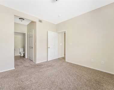 9050 W Warm Springs Road - Photo Thumbnail 15