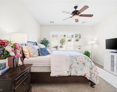 2635 Solera Moon Drive - Photo Thumbnail 16