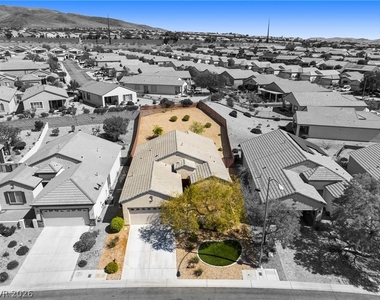 2635 Solera Moon Drive - Photo Thumbnail 35