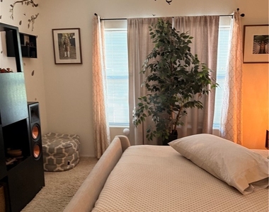 830 Cozette Court - Photo Thumbnail 8