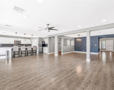 714 Kibbey Street - Photo Thumbnail 6