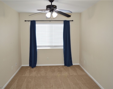 914 Socorro Song Lane - Photo Thumbnail 17
