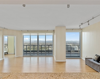 322 Karen Avenue - Photo Thumbnail 7