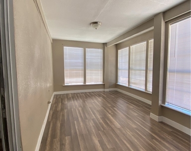 2118 Quinton Avenue - Photo Thumbnail 20
