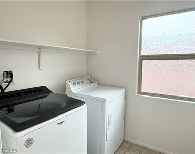 8231 Buffalo Ranch Avenue - Photo Thumbnail 19