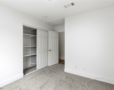 4818 Carefree Drive - Photo Thumbnail 26