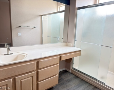 10433 Snyder Avenue - Photo Thumbnail 13