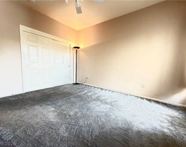 10433 Snyder Avenue - Photo Thumbnail 15