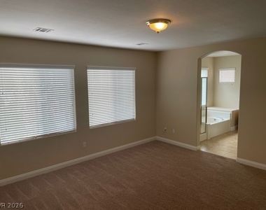 321 Waterton Lakes Avenue - Photo Thumbnail 17