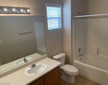 321 Waterton Lakes Avenue - Photo Thumbnail 15