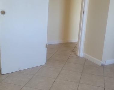 4617 Stacey Avenue - Photo Thumbnail 13