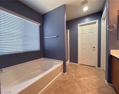 8961 Appellation Avenue - Photo Thumbnail 14
