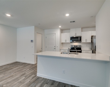 9849 Hidden Pass Avenue - Photo Thumbnail 20