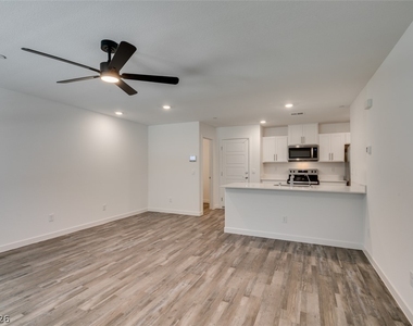 9849 Hidden Pass Avenue - Photo Thumbnail 5