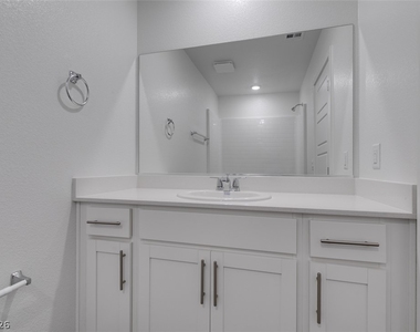 9849 Hidden Pass Avenue - Photo Thumbnail 30
