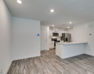 9849 Hidden Pass Avenue - Photo Thumbnail 18
