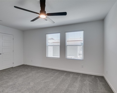 9849 Hidden Pass Avenue - Photo Thumbnail 34