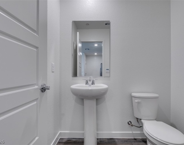 9849 Hidden Pass Avenue - Photo Thumbnail 27