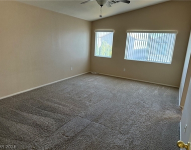 9412 Santana Siesta Avenue - Photo Thumbnail 6