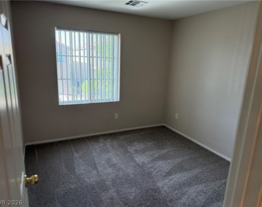 9412 Santana Siesta Avenue - Photo Thumbnail 9