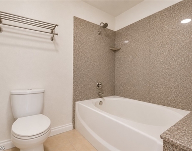 2606 S Durango Drive - Photo Thumbnail 23