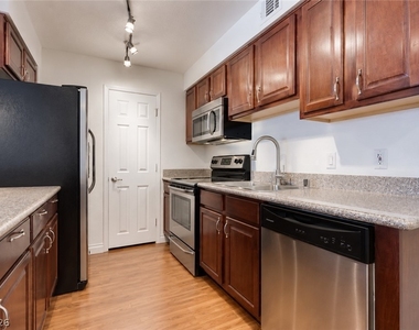 2606 S Durango Drive - Photo Thumbnail 15
