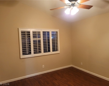 2458 Color Canyon Way - Photo Thumbnail 36