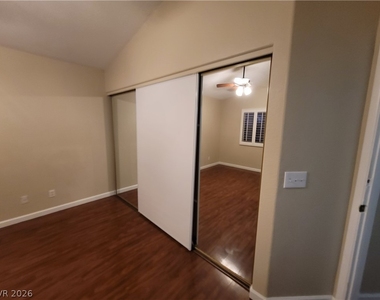 2458 Color Canyon Way - Photo Thumbnail 39