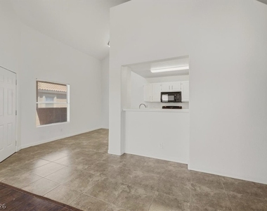 5125 W Reno Avenue - Photo Thumbnail 4