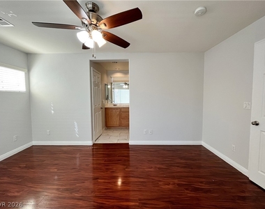 1627 Bamboo Rain Avenue - Photo Thumbnail 11