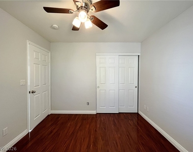 1627 Bamboo Rain Avenue - Photo Thumbnail 14