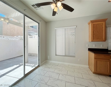 1627 Bamboo Rain Avenue - Photo Thumbnail 5
