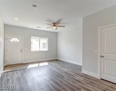 1420 Ogallala Street - Photo Thumbnail 3