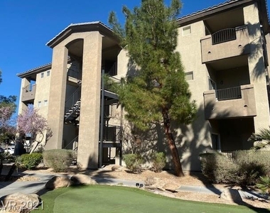 4400 S Jones Boulevard - Photo Thumbnail 1