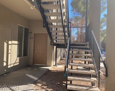 4400 S Jones Boulevard - Photo Thumbnail 2