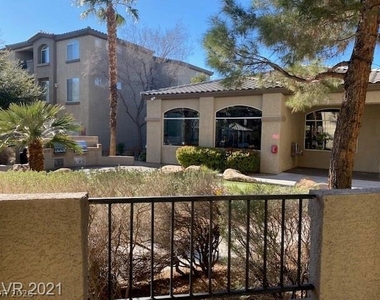 4400 S Jones Boulevard - Photo Thumbnail 10