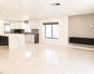 2308 Angelfire Street - Photo Thumbnail 8