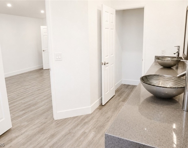 2308 Angelfire Street - Photo Thumbnail 17