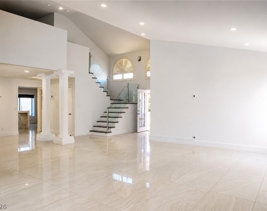 2308 Angelfire Street - Photo Thumbnail 4
