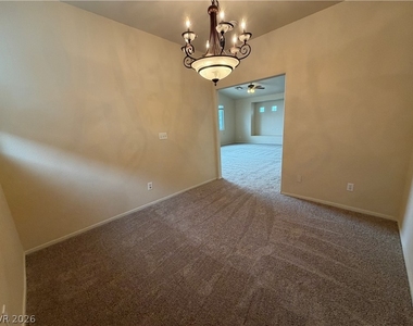 6420 Casamar Street - Photo Thumbnail 14