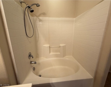 6420 Casamar Street - Photo Thumbnail 19