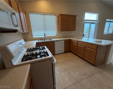 6420 Casamar Street - Photo Thumbnail 8