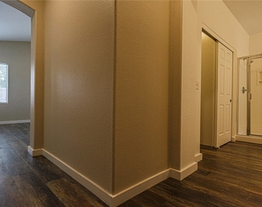 1344 Temporale Drive - Photo Thumbnail 21