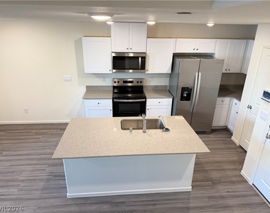 1912 Alouette Vista Street - Photo Thumbnail 19