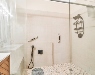 2050 W Warm Springs Road - Photo Thumbnail 20