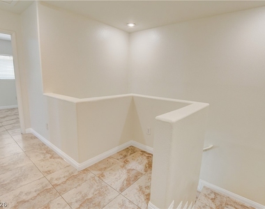 4208 Perfect Drift Street - Photo Thumbnail 19