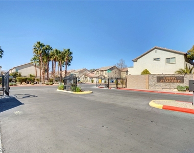 4208 Perfect Drift Street - Photo Thumbnail 54