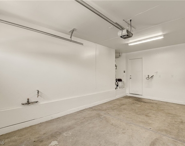 4208 Perfect Drift Street - Photo Thumbnail 36