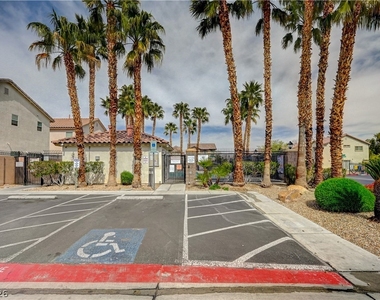 4208 Perfect Drift Street - Photo Thumbnail 43