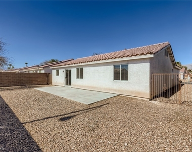 3105 Meadow Flower Avenue - Photo Thumbnail 10